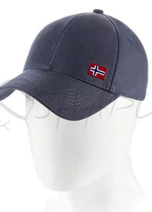 Бейсболка брендова із щільної бавовни з маленькою вишивкою кепка універсальна з металевим регулятором napapijri otib683