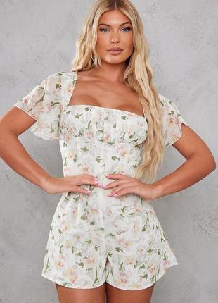 Шифоновый комбинезон prettylittlething
