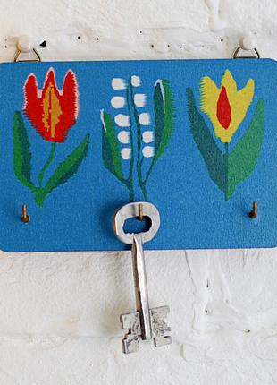 Ключница настенная деревянная маленькая 10х15 см, вешалка - крючки для ключей украинский дизайн