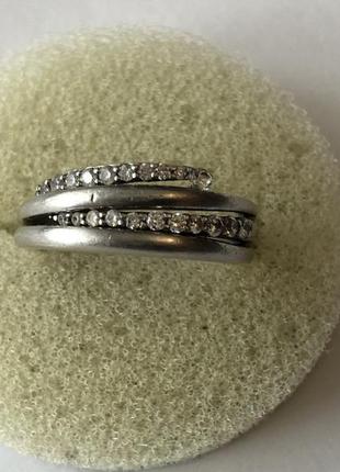 Серебряное кольцо