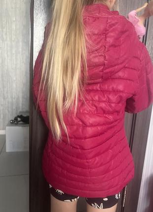 Стеганая куртка демисезонная