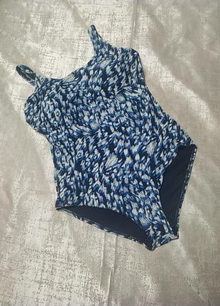 Слитный купальник