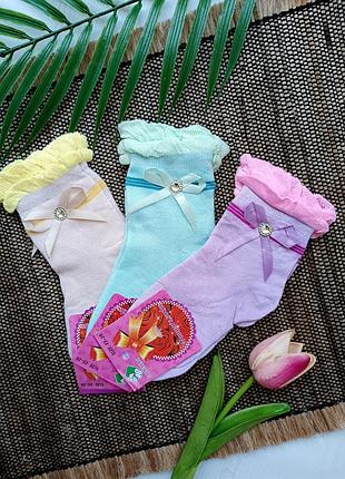 Набір 3 пари:  святкові шкарпетки з рюшами і бантиками в садочок 23-26 розмір