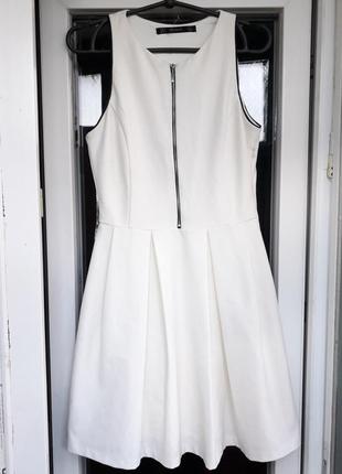 Стильное белое плотное платье zara