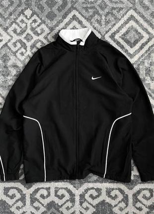 Ветровка nike