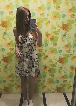 Платье bershka