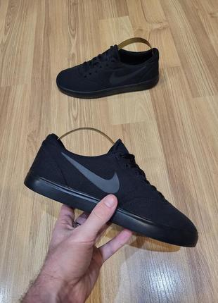 Кроссовки nike sb