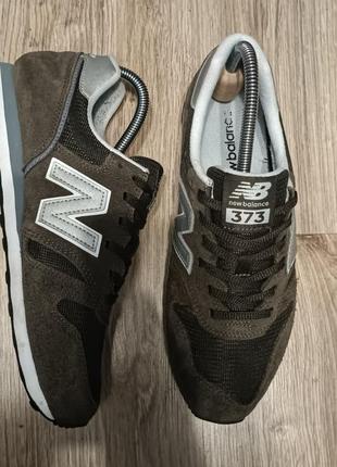 Кросівки new balance 3732 фото