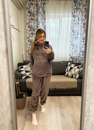 Піжама тепла (домашній костюм) жіноча двостороння махра 42-50 темно-бежева, чорна, біла (молочна)