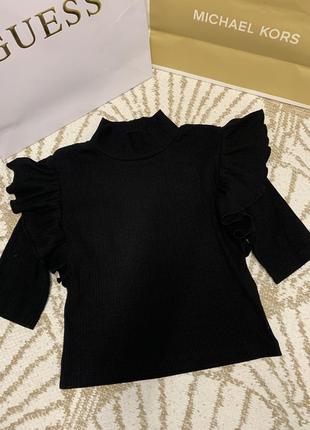 Блуза с воланами на плече zara