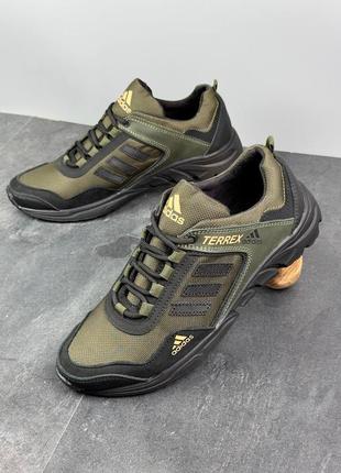 Мужские кроссовки adidas