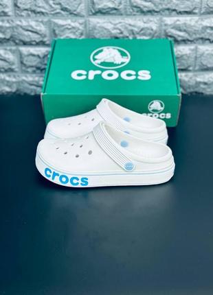 Женские кроксы белого цвета crocs2 фото