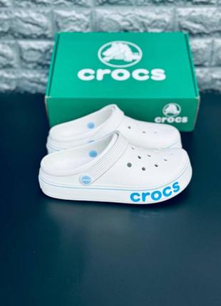 Женские кроксы белого цвета crocs3 фото