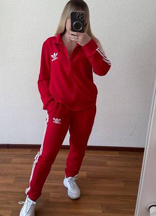 Спортивний костюм