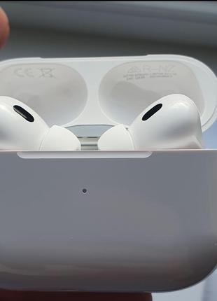 Навушники apple airpods pro 2 (usb-c) 2024 на гарантії нові2 фото
