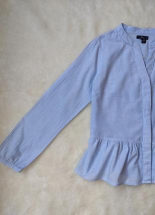 Женская голубая короткая рубашка блуза кроп топ с баской длинный рукав вырез декольте gap2 фото