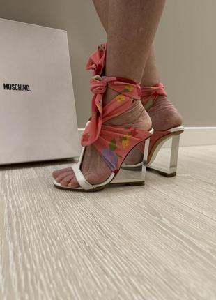 Босоножки moschino2 фото