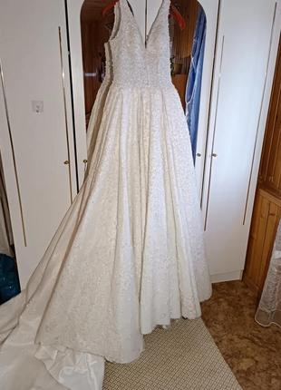 Шикарное свадебное платье4 фото