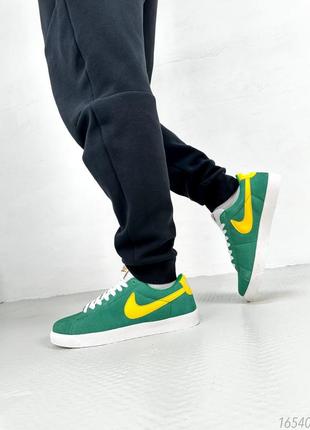 Натуральные замшевые зеленые кроссовки мужские nike blazer low pro green5 фото