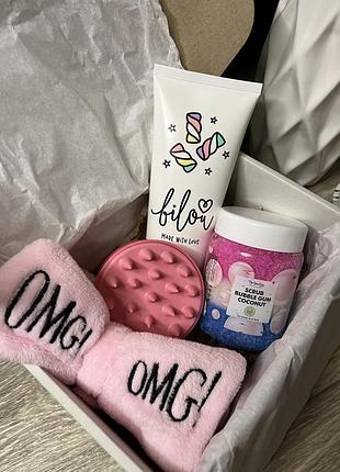 Подарунковий набір, бокс. гель, скраб, щітка, повʼязка