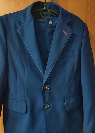 Брючный костюм на мальчика