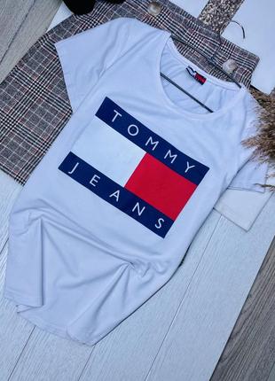 Біла футболкаtommy hilfiger m l футболка бавовняна жіноча футболка трикотажна