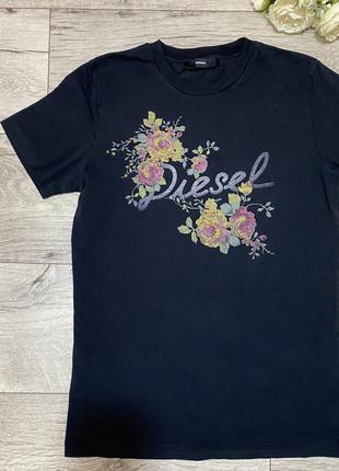 Футболка з квітами diesel, р.xs-s