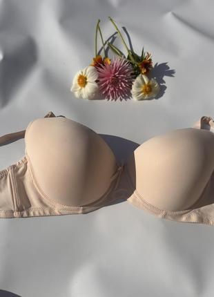 Бюстгальтер на чашку д