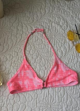 Лів верх від купальника