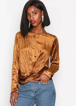 Шикарная мега стильная блузка бархат