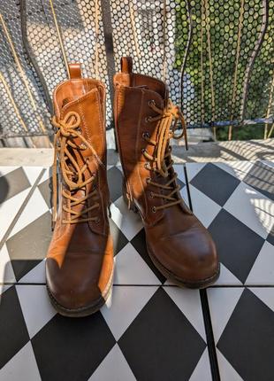 Черевики ideal shoes