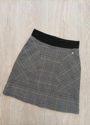 Вовняна спідниця trussardi jieans, розмір s.