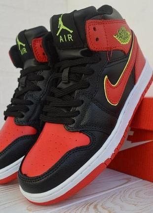 Nike air jordan 1 retro кроссовки женские кожаные кожа весенние осенние демисезонные отменное качество высокие найк джордан черные с красным разграждением