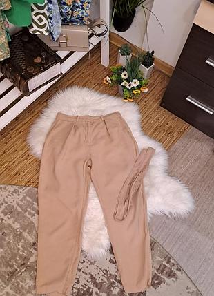 Брюки от oasis🌷🌿легкие брюки в стиле casual свободного кроя, есть пояс