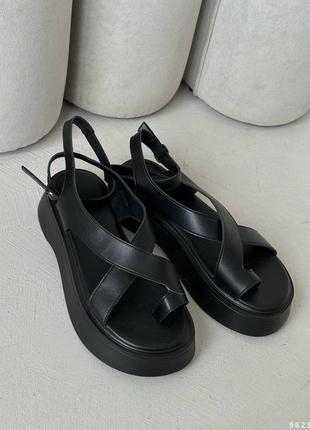 Женские кожаные, черные, стильные и качественные босоножки на платформе. от 36 до 40 гг. 9623 мм3 фото