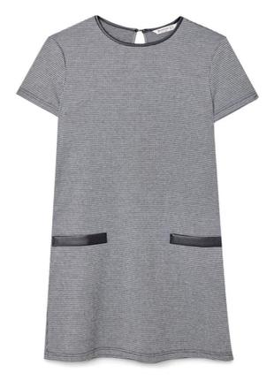 Платье на короткий рукав stradivarius m