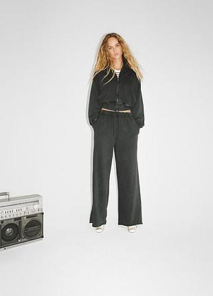 Базовый спортивный костюм zara