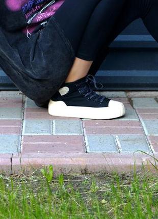 Стильные кеды cropp