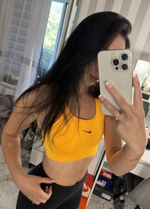 Спортивний топ nike (оригінал)