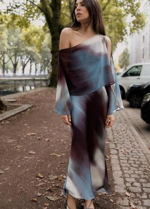 Меди платье атласное с накидкой zara new
