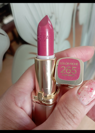 Помада l'oréal тон 265