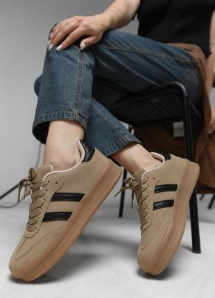 Кросівки жіночі кампус