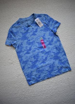 Футболка нова