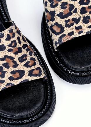 Женские кожаные шлепанцы леопардовые6 фото