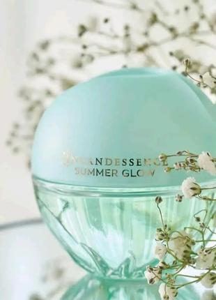 Incandessence summer glow avon