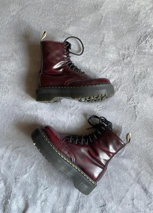 Черевики dr. martens