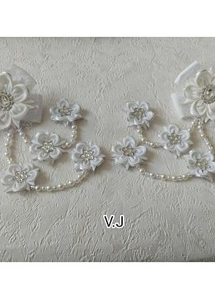 Нарядные белые бантики на резинках. банты на первое сентября, для школы, под форму