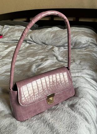 Фіолетова сумочка