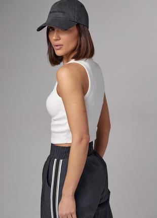 Женская майка в рубчик с вышивкой jh3 фото