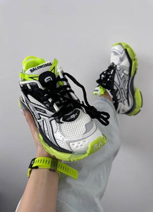 Жіночі кросівки у стилі balenciaga 
runner trainer black / acid / silver premium3 фото